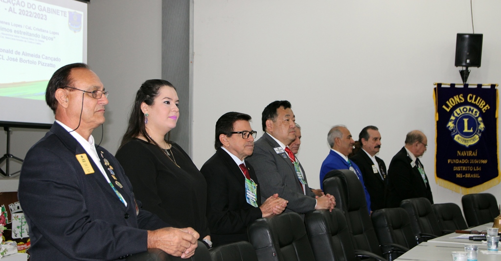 16.07.22 Prefeita prestigia Instalação de Gabinete da Governadoria do Distrito LB-1 do Lions Club em Naviraí (2)