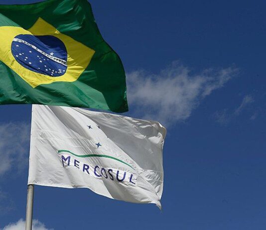 Presidentes se reúnem na 60ª Cúpula do Mercosul no Paraguai