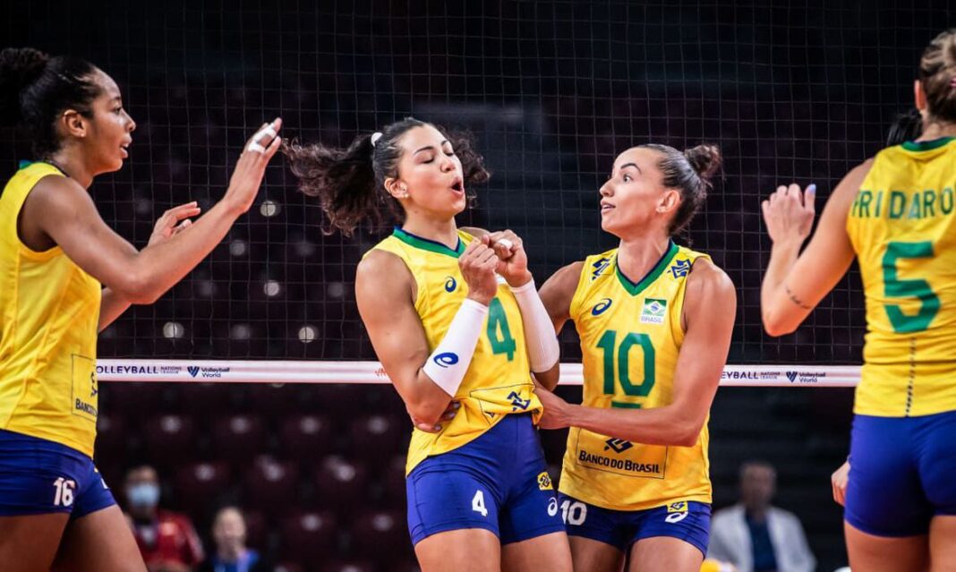 brasil_ligas_da_nacoes_feminina_comemora