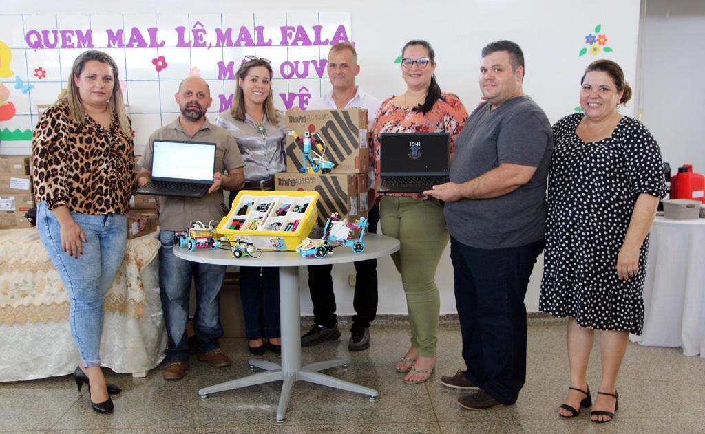 01.08. 22 Prefeitura de Naviraí insere aulas de robótica na educação pública (2)