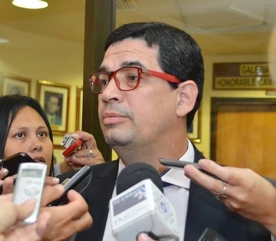 12-08 Velasquez