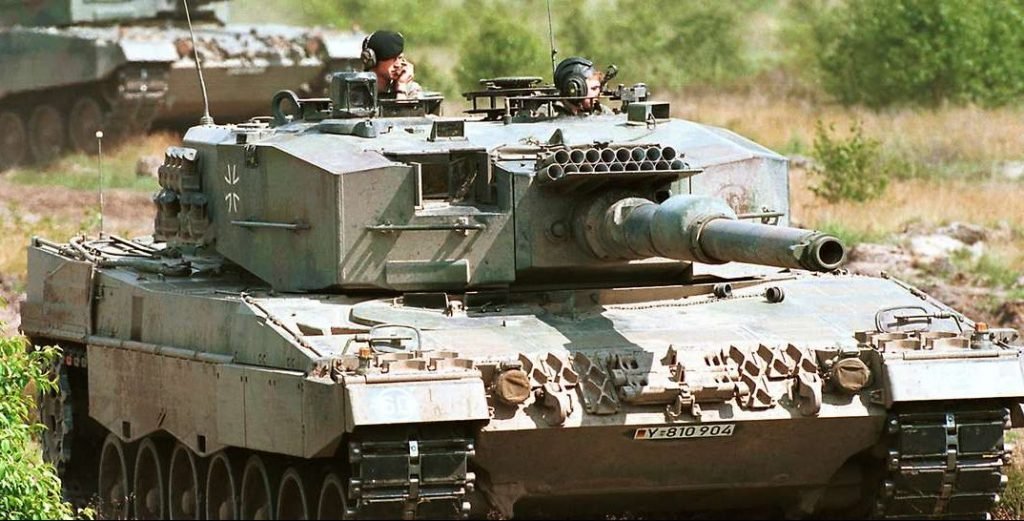 kampfpanzer-leopard-2-a4-e1653433343850 (1)