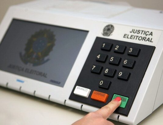 “Não há nada secreto na Justiça Eleitoral”, afirma presidente do TSE