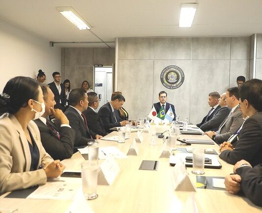 Delegações do Japão e da Guatemala são recebidas no Brasil pelo MJSP