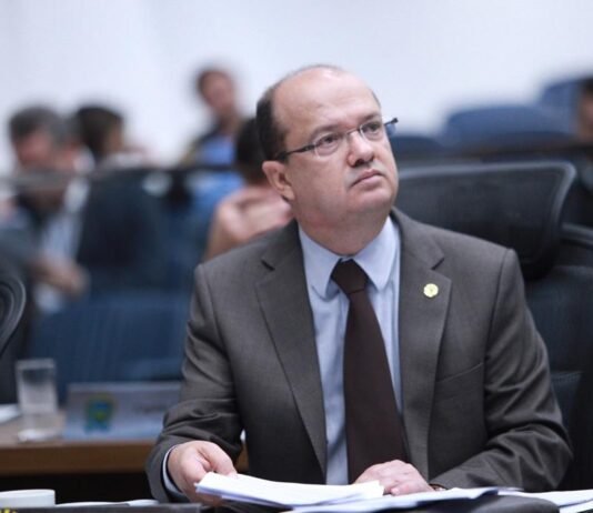 Após fechamento das urnas, Barbosinha diz que é hora de promover ajuntamento das forças política