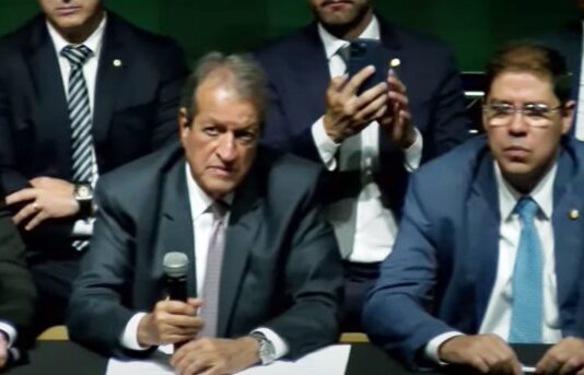 ‘Não estamos discutindo a eleição, mas a história do Brasil’, diz Valdemar
