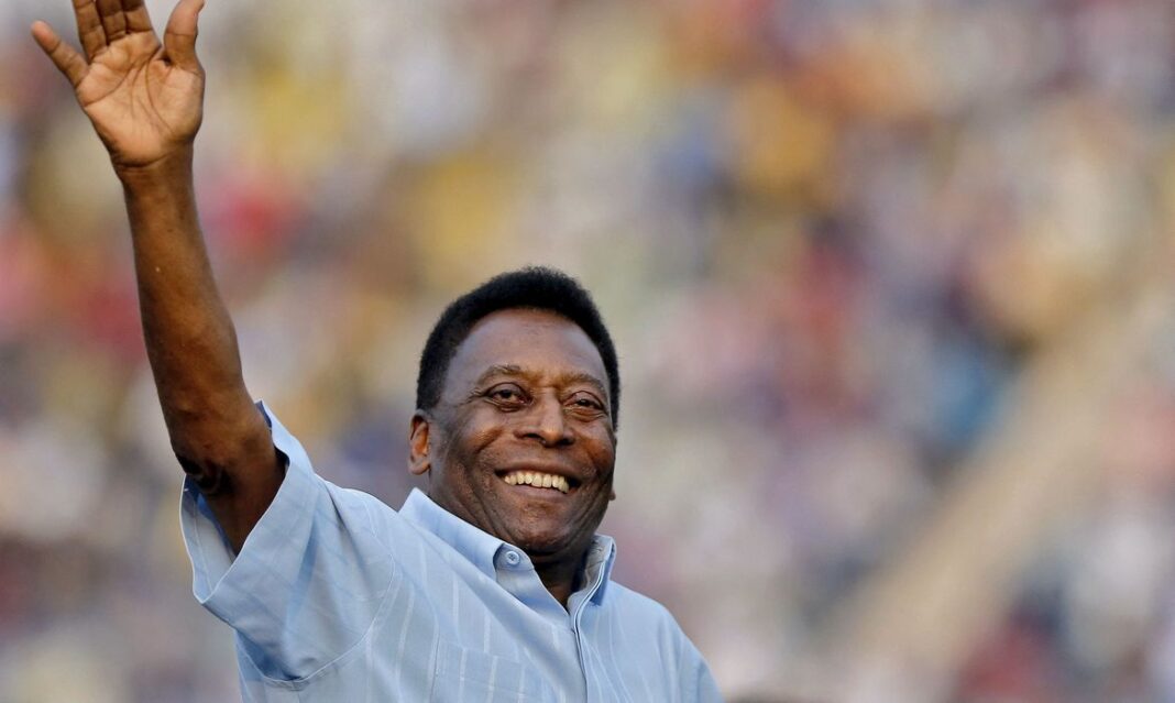 2022-12-29t191229z_1_lynxmpeibs0h3_rtroptp_4_soccer-pele
