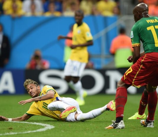 Camarões volta a atravessar o caminho do Brasil em uma Copa