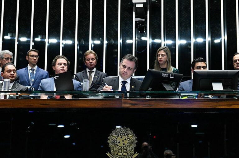 senado2-768x509