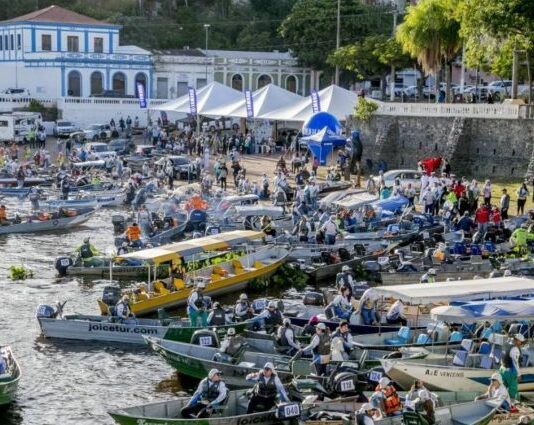 Com apoio do Governo do Estado, Festival de Pesca de Corumbá incentiva o pesque e solte