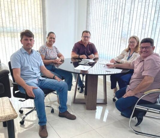 ITAQUIRAÍ: Prefeito Thalles confirma reajuste dos salários dos servidores municipais