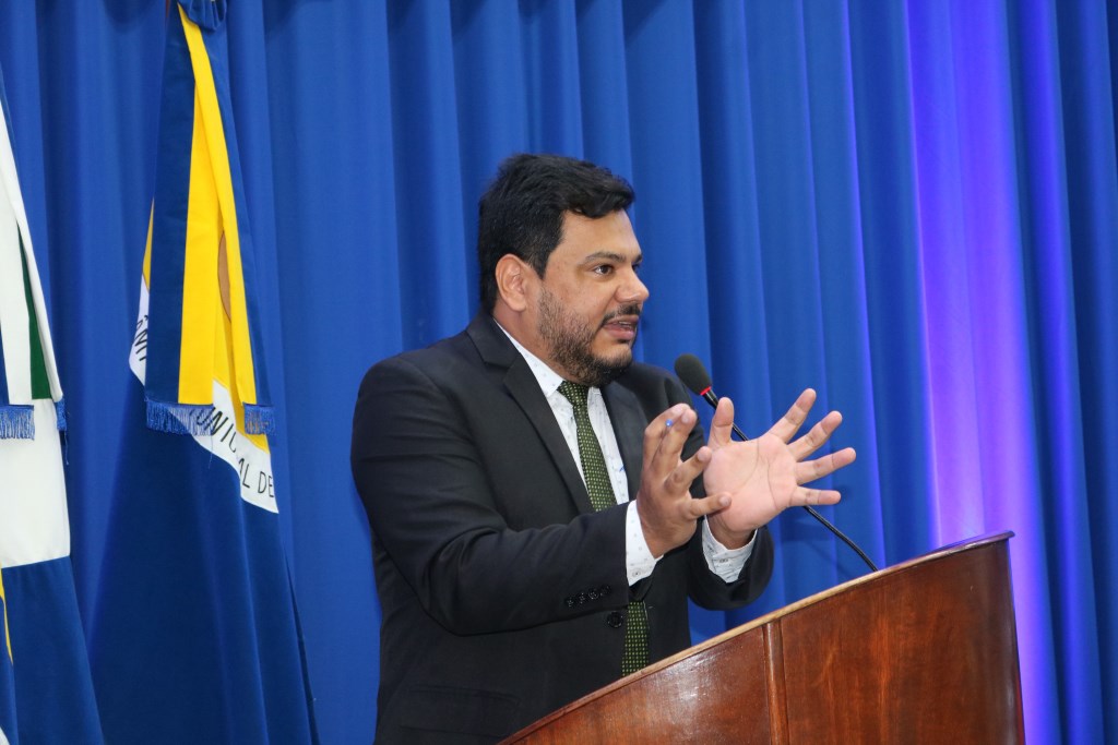 0802Mourao_cemiterio