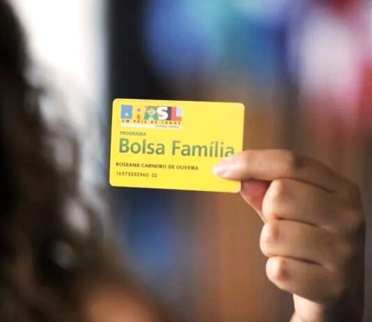 Governo Lula vai excluir 1,5 milhão de pessoas do Bolsa Família