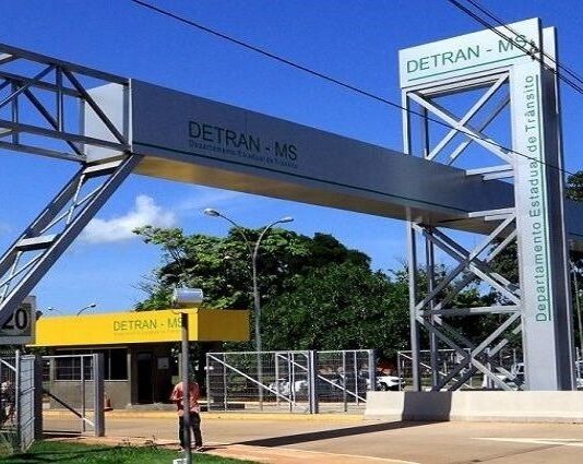 Detran/MS começa março com leilões de veículos conservados e sucatas