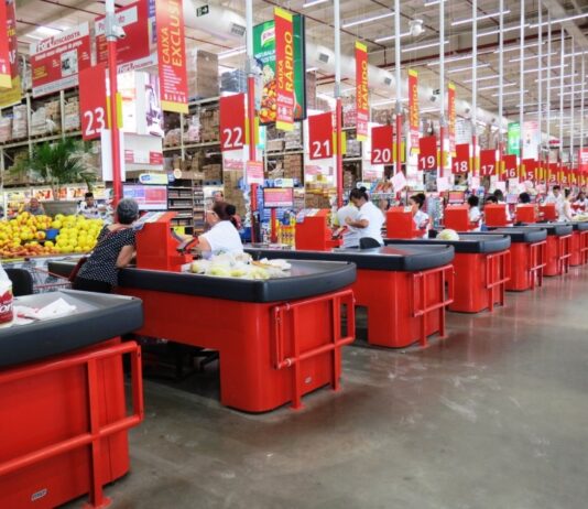 Grupo Pereira abre 150 vagas de emprego que não exigem experiência