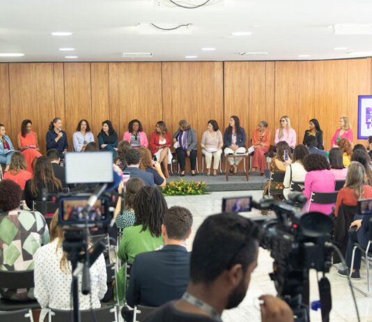 Governo apresentará PL sobre igualdade salarial entre homem e mulher