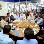 Governador-Eduardo-Riedel-reune-com-diretores-da-empresa-Tradener-Energia-na-expogrande-2023-foto-Saul-Schramm