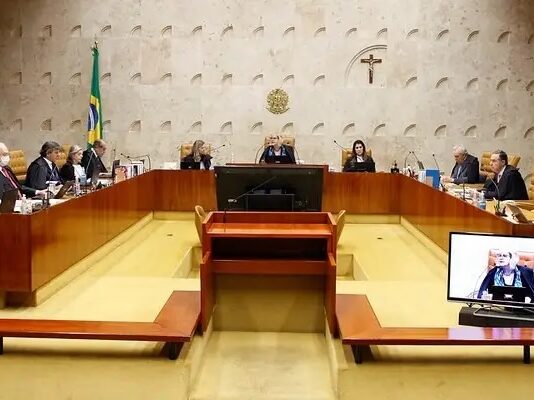 STF resolveu que a lei brasileira não se aplica a Bolsonaro e seus aliados