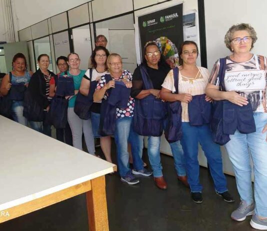 ITAQUIRAÍ: Prefeitura investe em capacitação e finaliza mais um curso