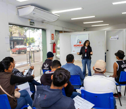Casa do Trabalhador de Naviraí e Hemosul promovem palestra de conscientização para doação de sangue
