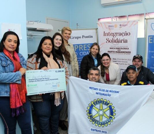 Hospital Municipal de Naviraí recebe doação do Rotary Integração para aquisição de maca para parto humanizado