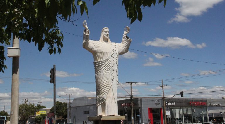 CRISTO-TRÊS-LAGOAS-3-768x425