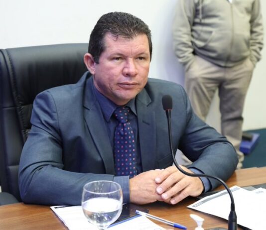 DOURADOS: Olavo pede informações sobre distribuição de cestas básicas a indígenas