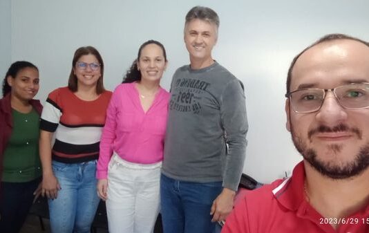 ITAQUIRAÍ: servidores da Saúde recebem capacitação sobre gestão e organização financeira