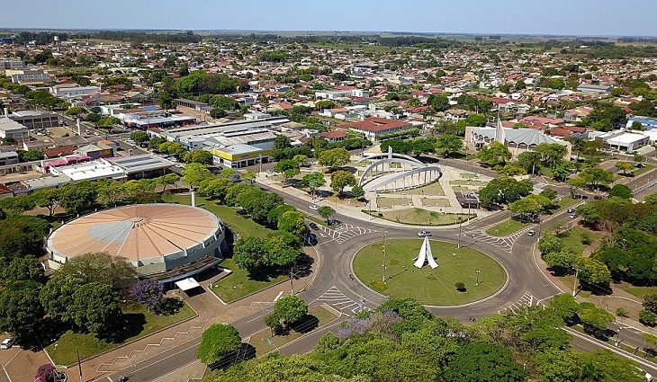 Nova-Andradina-Obras-de-Pavimentação-Foto-Edemir-Rodrigues-768x425-730x425