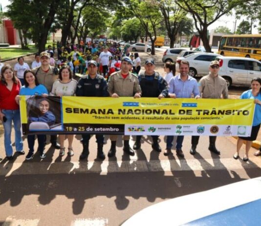 CAARAPÓ abre a Semana Nacional do Trânsito com passeata da Educação Infantil