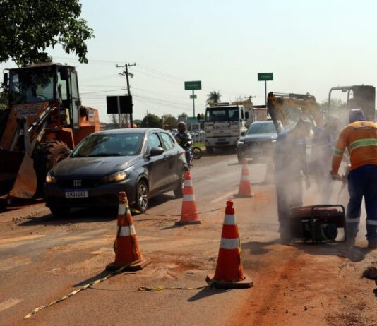 Governo de MS paga 1ª parcela e libera R$ 6 milhões para obras de asfalto em Campo Grande