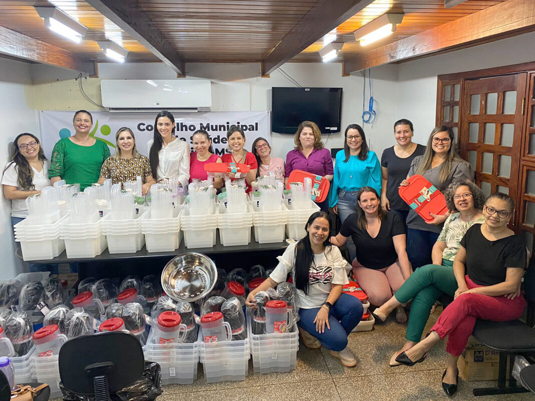 021023-gerencia-de-saude-de-navirai-entrega-utensilios-e-materiais-para-as-esfs-e-lancara-a-campanha-outubro-rosa-1