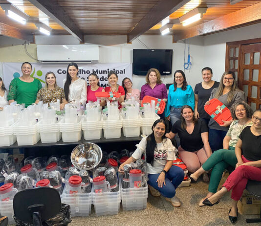 NAVIRAÍ: Gerência de Saúde entrega utensílios e materiais para as ESFs e EAPs e lançará a campanha Outubro Rosa