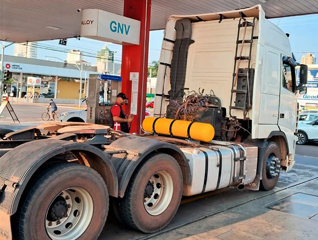 Caminhao-GNV-MS-3-636x480
