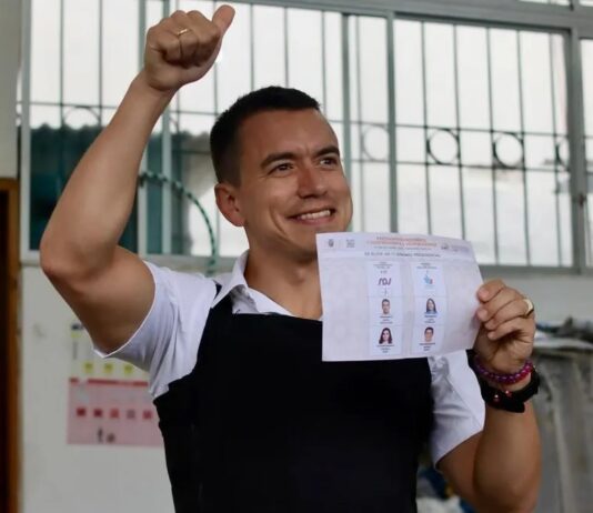 Daniel Noboa é eleito presidente do Equador