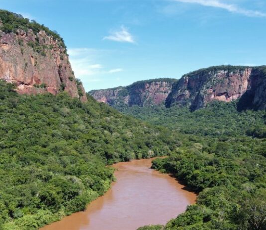 Alerta de emergência é emitido para o distrito de Palmeiras após elevação do nível do rio Aquidauana