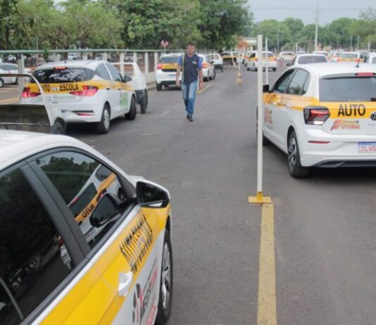 C. GRANDE: primeiro dia de mutirão tem quase 300 agendamentos de exames de carro