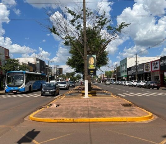 Comércio de Dourados terá horário especial de atendimento em dezembro