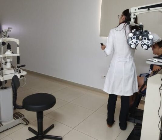 SES oferece exames oftalmológicos para crianças e adolescentes da rede pública de educação