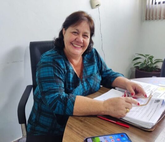Vice-prefeita do PSDB é favorita na corrida eleitoral pela Prefeitura de Mundo Novo