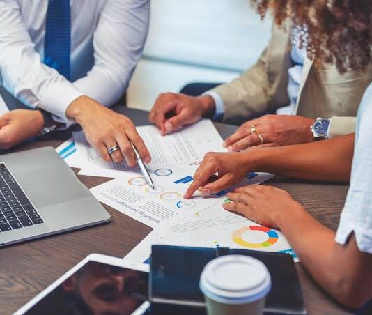 Pesquisas eleitorais têm de ser registradas no TSE a partir de agora, alerta diretor do Grupo Ranking