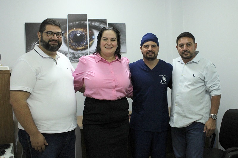 190124-prefeitura-de-navirai-inicia-programa-municipal-de-oftalmologia-para-zerar-a-fila-de-espera-das-cirurgias-de-cataratas-1