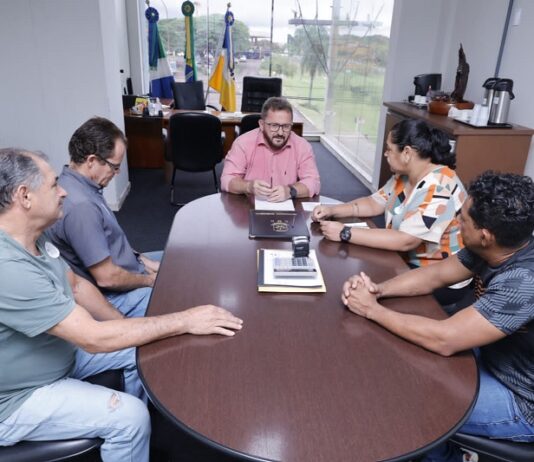 Laudir intervém para que taxistas de Dourados possam adquirir veículos utilitários