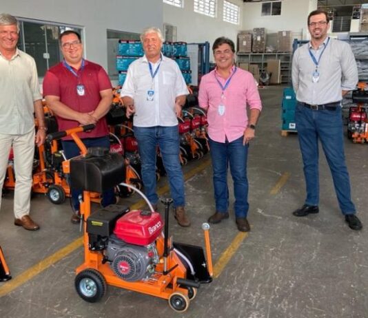 Sanesul entrega mais de R$ 1 milhão em equipamentos modernos para atender os municípios
