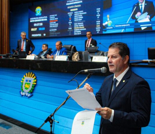 Deputado Renato solicita ao Governo do Estado e à Prefeitura a pavimentação da Avenida 05, na Vila Industrial de Dourados