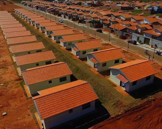Governo de Mato Grosso do Sul amplia subsídios para beneficiar famílias com a casa própria