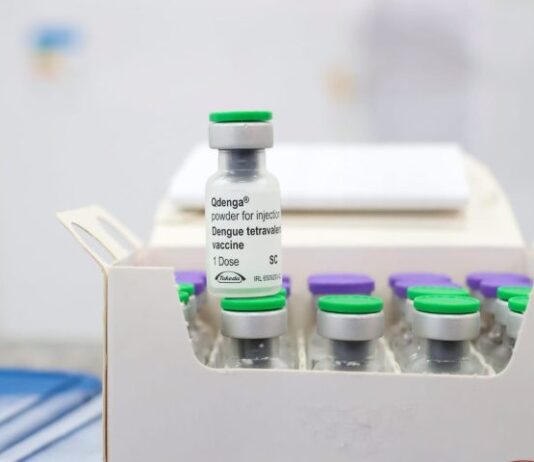 Governo de MS amplia a oferta de vacinação contra dengue para crianças e adolescentes entre 10 e 14 anos
