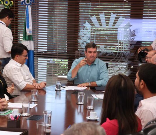 VICENTINA garante a ampliação do Centro de Convivência do Idoso e manutenção asfáltica para a cidade