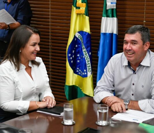 Governo e Prefeitura de Campo Grande assinam termo para construir primeiras unidades do novo MCMV