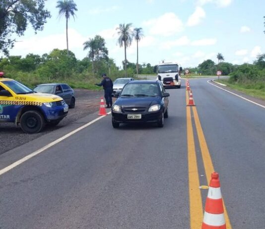 VAI VIAJAR? Cuidados no trânsito previnem acidentes para quem vai pular Carnaval fora de casa